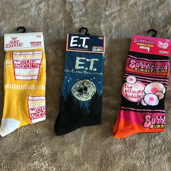Other - NWT Men’s novelty socks